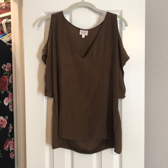 Parker Cold Shoulder Blouse Olive Small - Picture 1 of 3